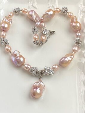 N317-Sakura Pink Flameball Pearl And Keshi Pearl Detachable Pendant Necklace